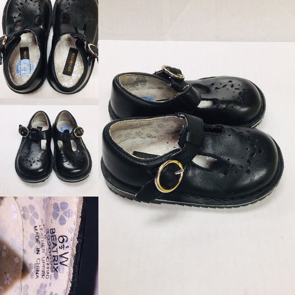 BUNDLE ( Stride Rite Size 6 Barefoot Size 6 Shoes) - Picture 13 of 16